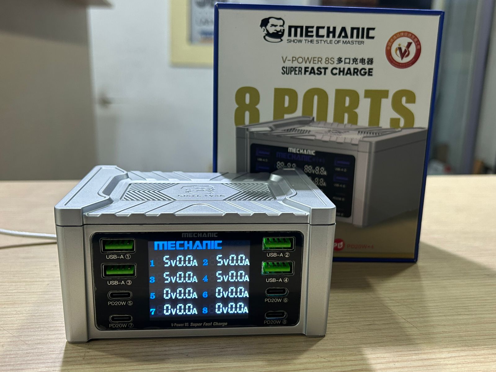 Multi Cargador Mechanic  V-Power 8S 115w